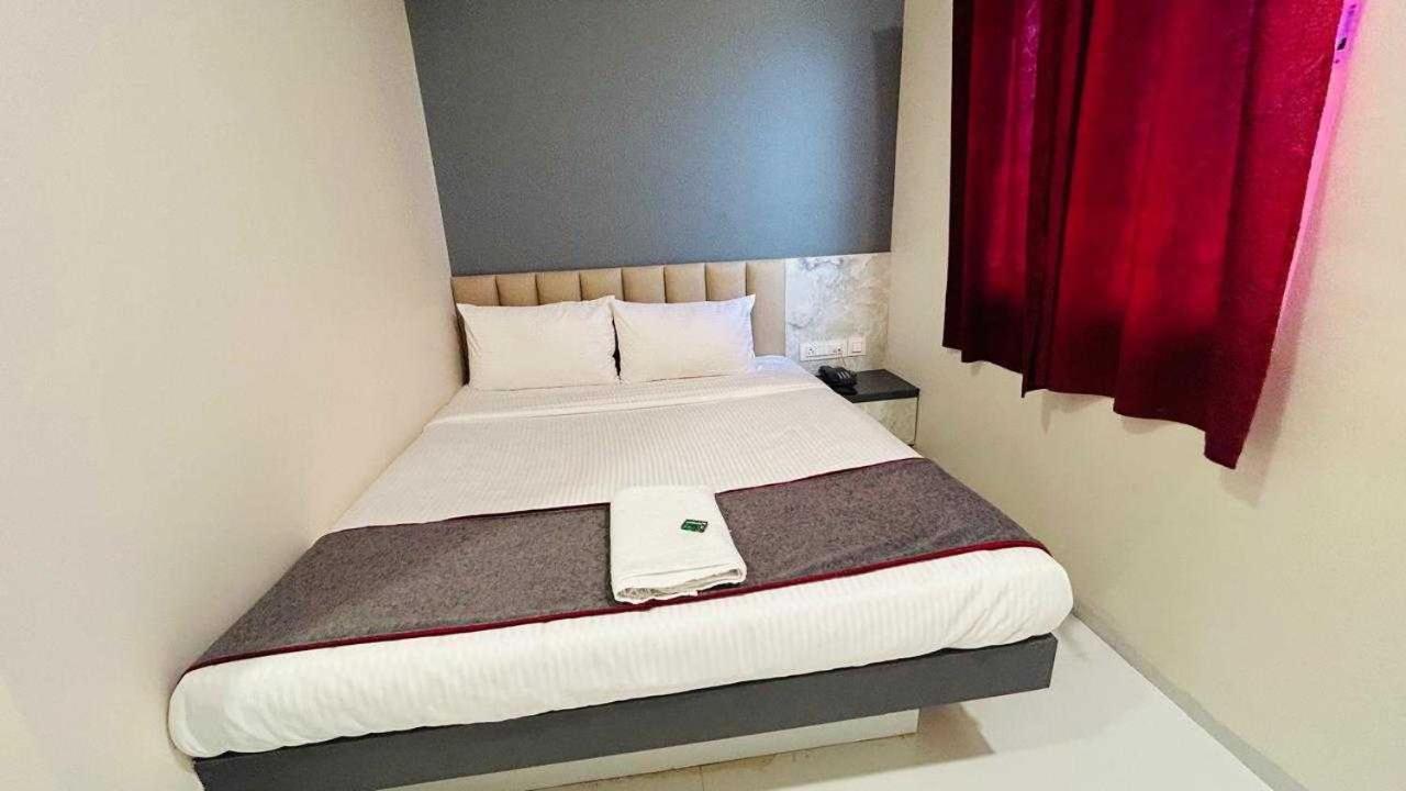 SPOT ON 91972 Hotel Elite Chandrapur Exterior foto