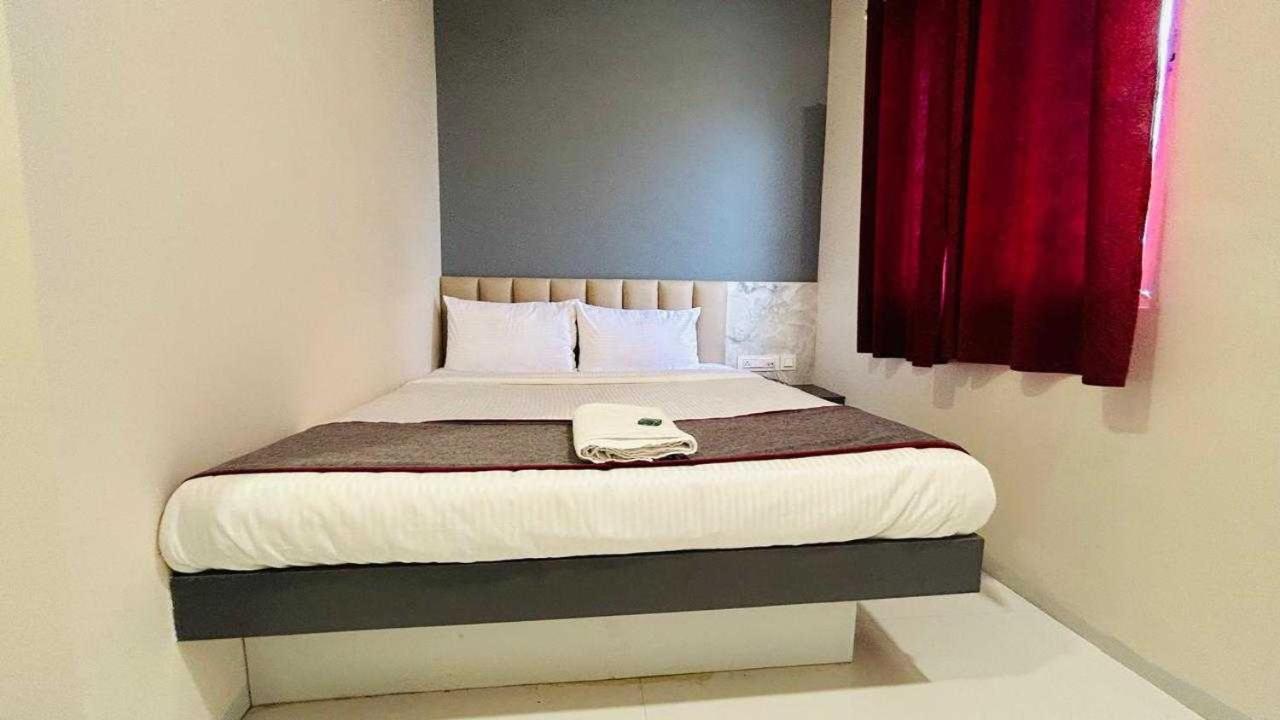 SPOT ON 91972 Hotel Elite Chandrapur Exterior foto